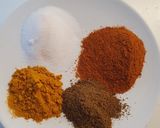 A picture of step 1 of Nihari masala.