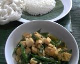 Foto langkah ke 2 dari resep Oseng putih telur lombok ijo.