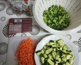 Foto del paso 1 de la receta Pasta con verduras salteadas con bacon