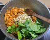 Foto langkah ke 3 dari resep Kwetiaw Goreng.