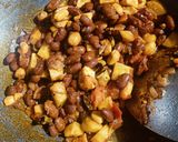A picture of step 4 of Spicy Rajma Tadka Salad.