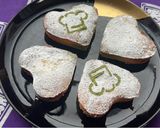 A picture of step 11 of Cookpad Valentine Matcha Heart Cake.