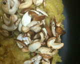 A picture of step 6 of Moong dal halwa.