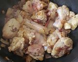 A picture of step 2 of Chicken kassa.