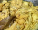 Foto langkah ke 4 dari resep Ayam goreng (ayam goreng bumbu lengkuas).