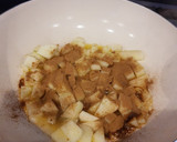 Foto del paso 3 de la receta: 2 da opción de budín integral con manzanas 🍏y caramelo 😍