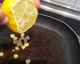 Foto del paso 3 de la receta: Filete de ternera a la plancha con salsa de limón y ajo