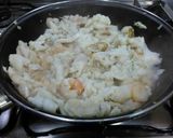 Foto del paso 2 de la receta: Pudding de merluza y gambas