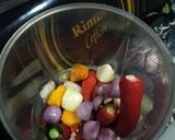 Foto langkah ke 2 dari resep Usus Bumbu Rujak.