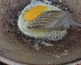 Foto langkah ke 2 dari resep Mie goreng baso sosis.