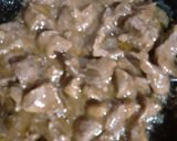 A picture of step 6 of Dry Beef chilli with garlic rice.