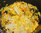 A picture of step 7 of 白菜滷 Stewed Chinese cabbage.
