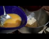 Foto del paso 2 de la receta: Tarta con gelatina de piña y merengue suizo
