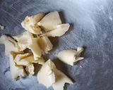 व्हॅनिला कुकीज (vanilla cookies recipe in marathi) रेसिपी स्टेप 1 फोटो 