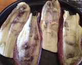 Foto del paso 6 de la receta: Berenjenas rellenas de carne en microondas con grill