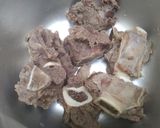 Foto langkah ke 1 dari resep Iga Bakar Pedas Teflon.