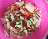 Foto langkah ke 2 dari resep Acar Mentah Manis.
