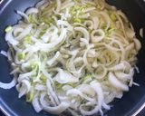 Foto del paso 1 de la receta Tortilla de calabacín con Jamón