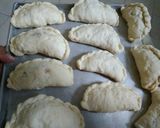 Foto langkah ke 7 dari resep Pizza goreng.