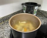Hình bước làm 2 của món Bánh canh ghẹ chả cá