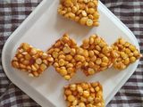 દાળિયા ચીકી (Daliya Chiki Recipe In Gujarati)