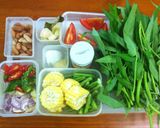 Foto langkah ke 1 dari resep Sayur Asem Kangkung Jagung Manis.
