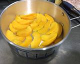 Foto del paso 1 de la receta: Flan con duraznos