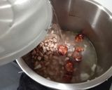 Foto del paso 5 de la receta: Alubias rojas con chorizo y gambas