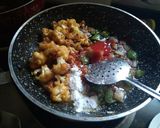 A picture of step 4 of Gobhi chilli.