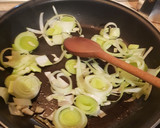 Foto del paso 1 de la receta: Arroz con verduras y pollo al horno