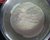 Foto langkah ke 3 dari resep Banana sponge cake Riecke.