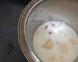 A picture of step 2 of Banana almond chocolate smoothie.