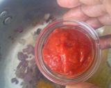 A picture of step 3 of Omena in Coconut Sauce.