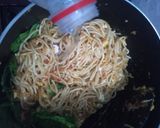 Foto langkah ke 7 dari resep Bakmie Jawa 🍝.