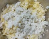 A picture of step 3 of Egg Chop.