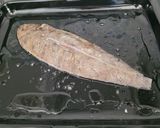 Foto del paso 2 de la receta: Lenguado al horno en un plis plas y muy sabroso