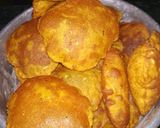 A picture of step 3 of LaukiMasalaPuri(gourd).