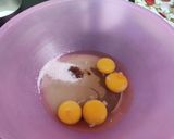 A picture of step 1 of Easy French Toast.