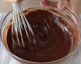 A picture of step 3 of Chocolate Tres Leches.