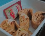 A picture of step 7 of One bite roll paratha.