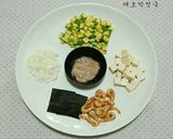 Hình bước làm 3 của món Cơm Canh Cho Bé Yêu