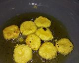 A picture of step 6 of Daal Pakoda Gujhiya.