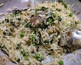 A picture of step 4 of Methi Matar Pulav.