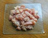 Foto del paso 2 de la receta: Preparación de comida de pollo y verduras cocidas Fácil de hacer