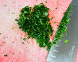 Foto del paso 2 de la receta: Lomo de cerdo en salsa 🐽 🍀 🧄 🥃