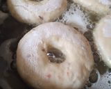 A picture of step 2 of Savoury doughnut.