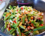 Foto del paso 2 de la receta Salteado de verduras con quinoa roja y blanca