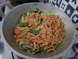 Mie Goreng "Atom Bulan"