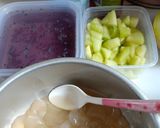 Foto langkah ke 3 dari resep Es Melon Jelly.