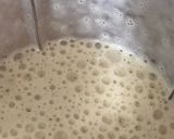 A picture of step 1 of Banana pancake.